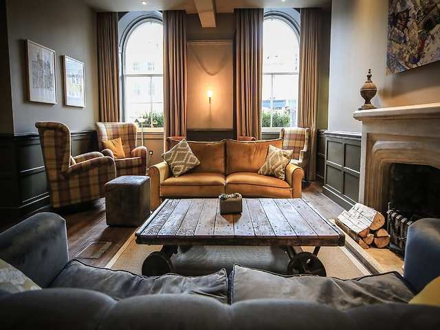 Kings Head Hotel (Cirencester)