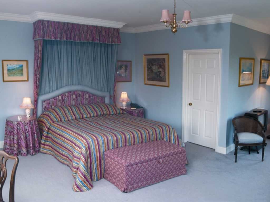 Superior room, Corse Lawn House Hotel