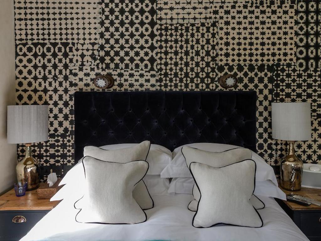 Cosy room, No.38 The Park