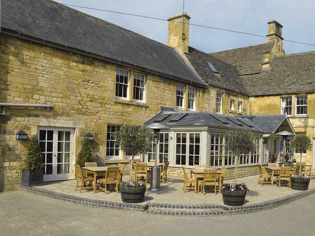 Noel Arms
