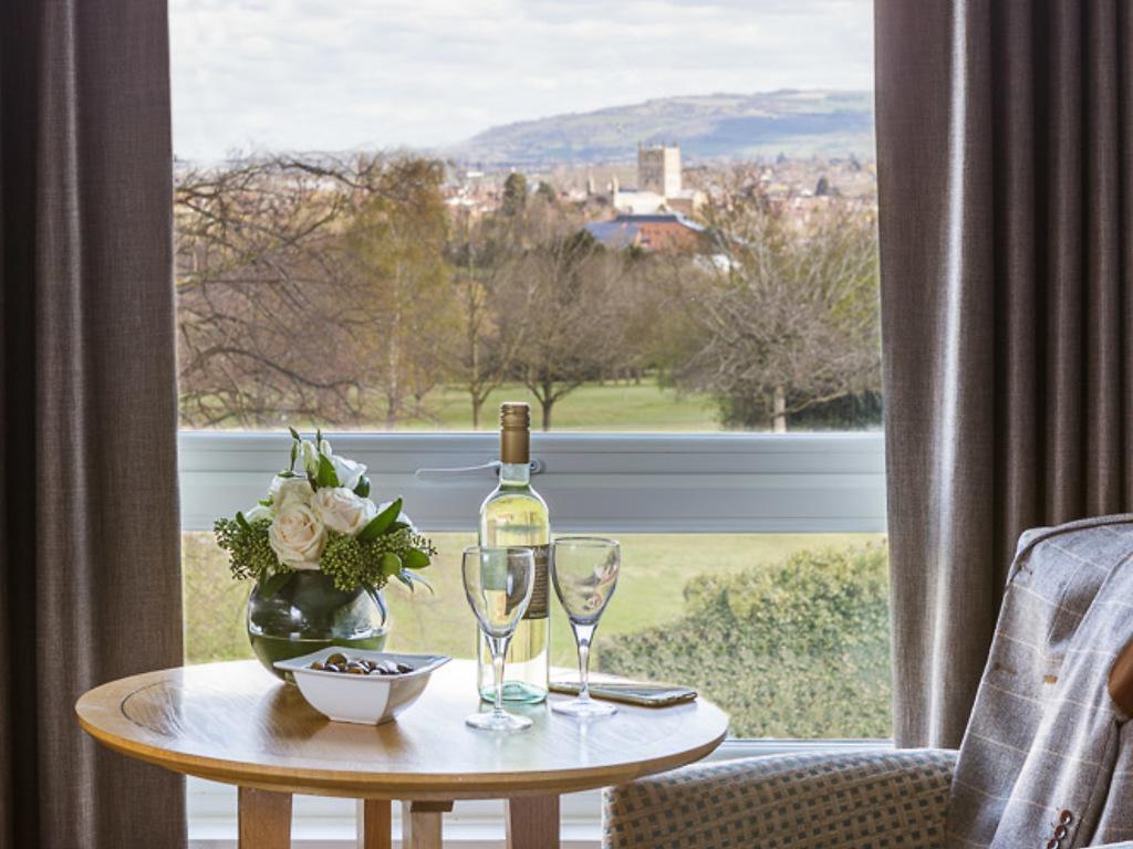 Just right room, Tewkesbury Park