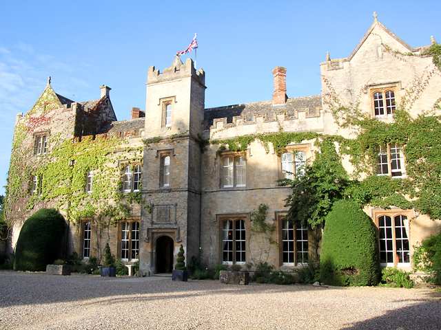The Manor at Weston-On-The-Green